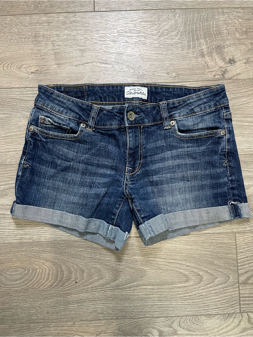 Aeropostale‎ Women's Dark Indigo Rolled-Hem Jean Shorts